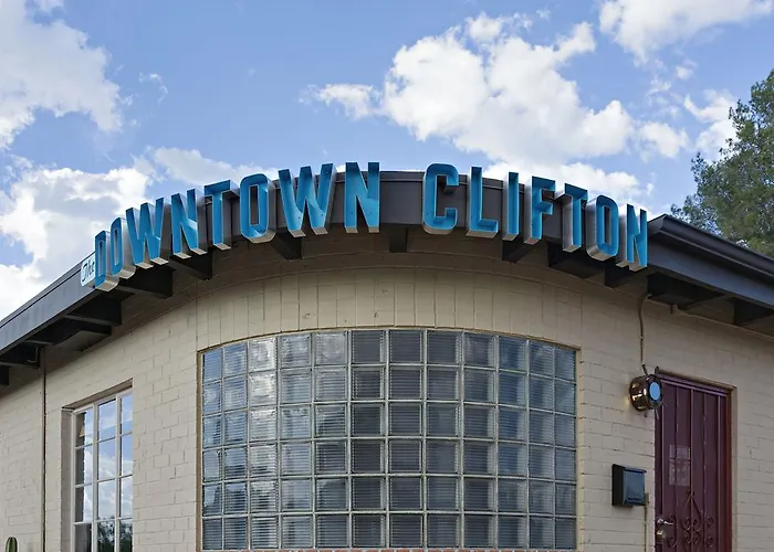 Hotel The Downtown Clifton 3*