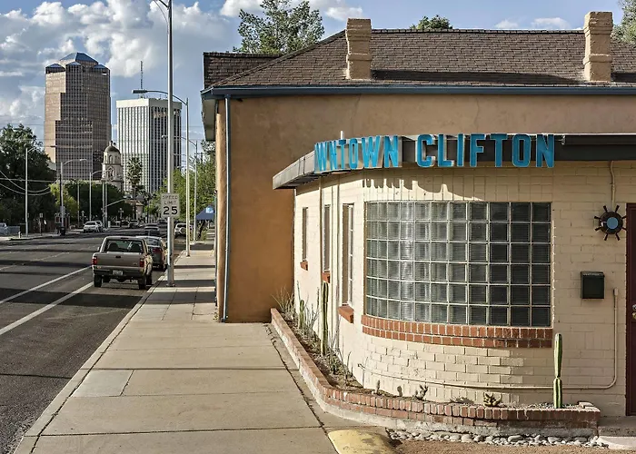 Hotel The Downtown Clifton