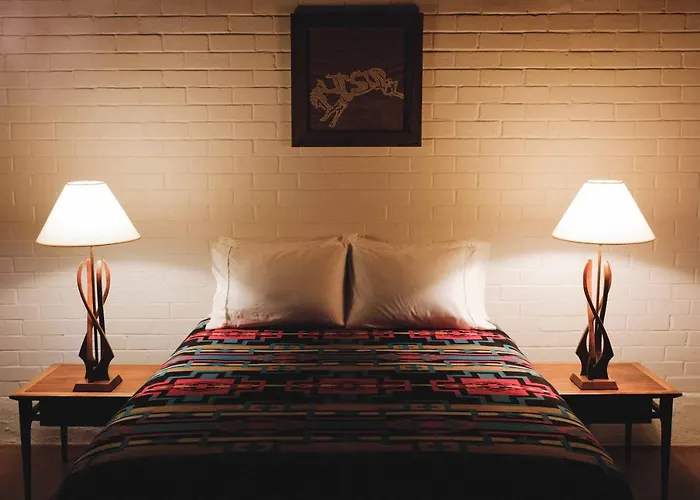 The Downtown Clifton Hotel 3*